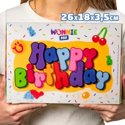 Wunnie box “Happy Birthday”, la Candy box da comporre con le caramelle gommose preferite del festeggiato - 1 kg